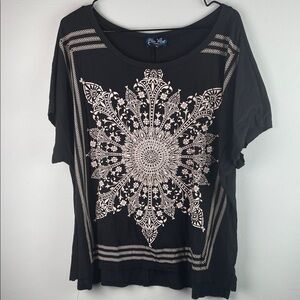 Bleu Velvet Short-Sleeve Tee with Cream Mandala Motif Size 3X